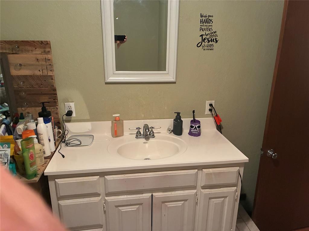 22506 E Carters Landing Road Property Photo 12