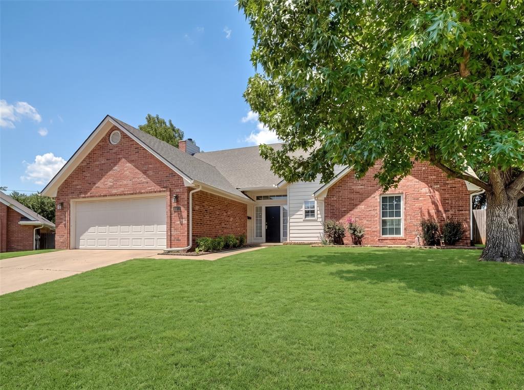 1125 Richmond Road Property Photo 2