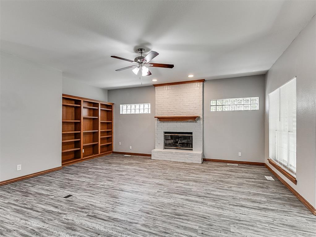 1125 Richmond Road Property Photo 5
