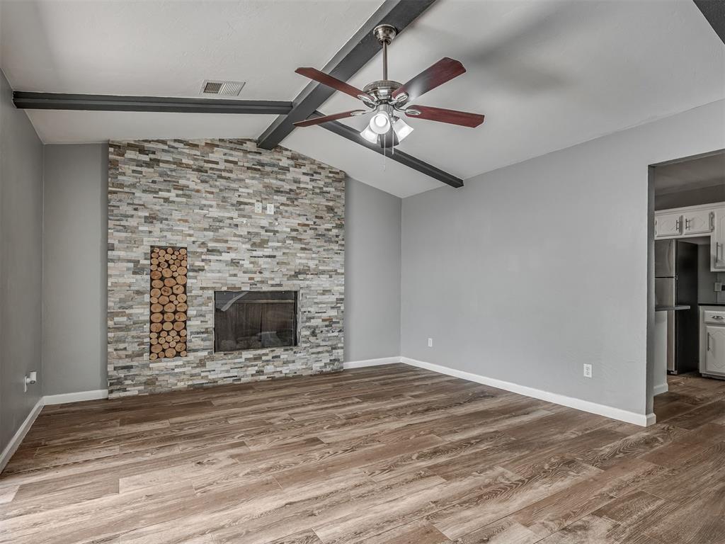 1132 Sw 77th Place Property Photo 5