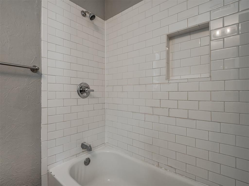 1132 Sw 77th Place Property Photo 17
