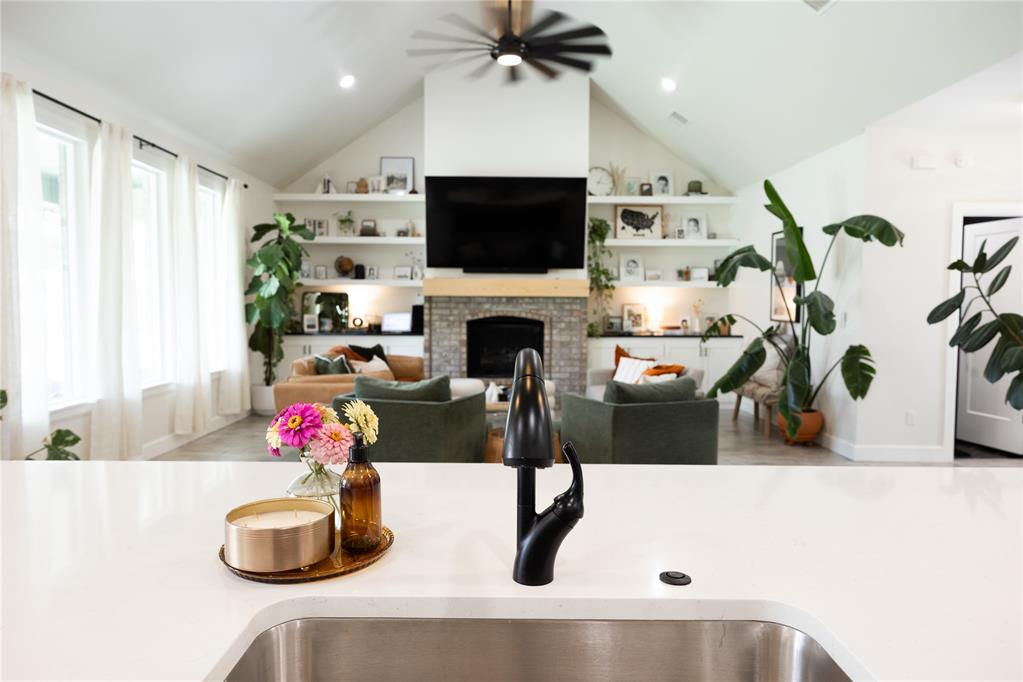14516 Chambery Court Property Photo 12