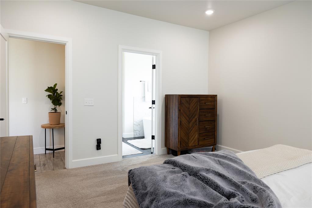 14516 Chambery Court Property Photo 25