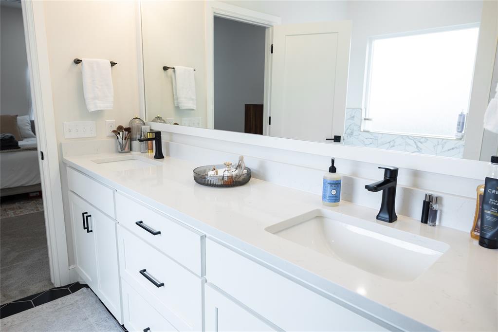 14516 Chambery Court Property Photo 27