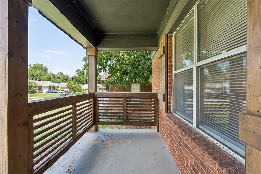 3120 W Park Place Property Photo 4
