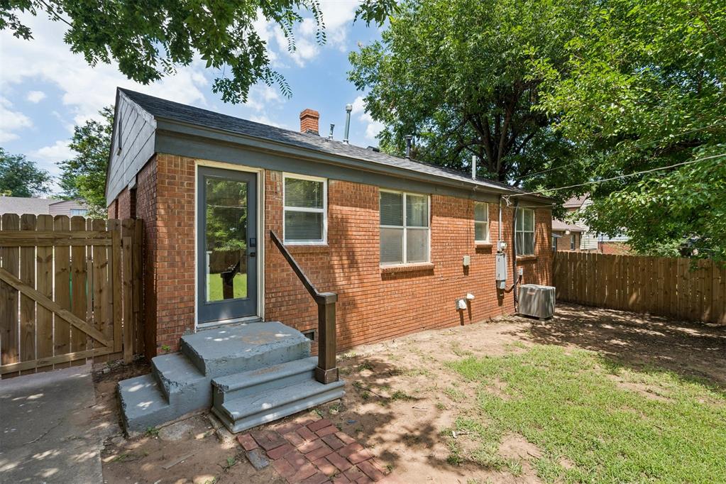 3120 W Park Place Property Photo 31