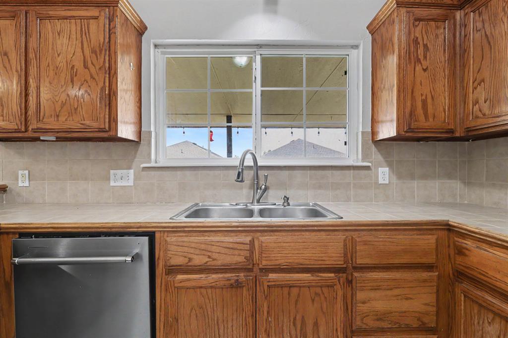 11632 Sw 11th Street Property Photo 10