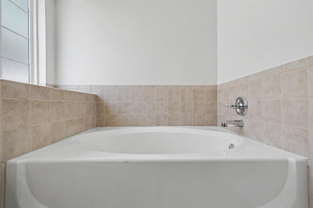 11632 Sw 11th Street Property Photo 16