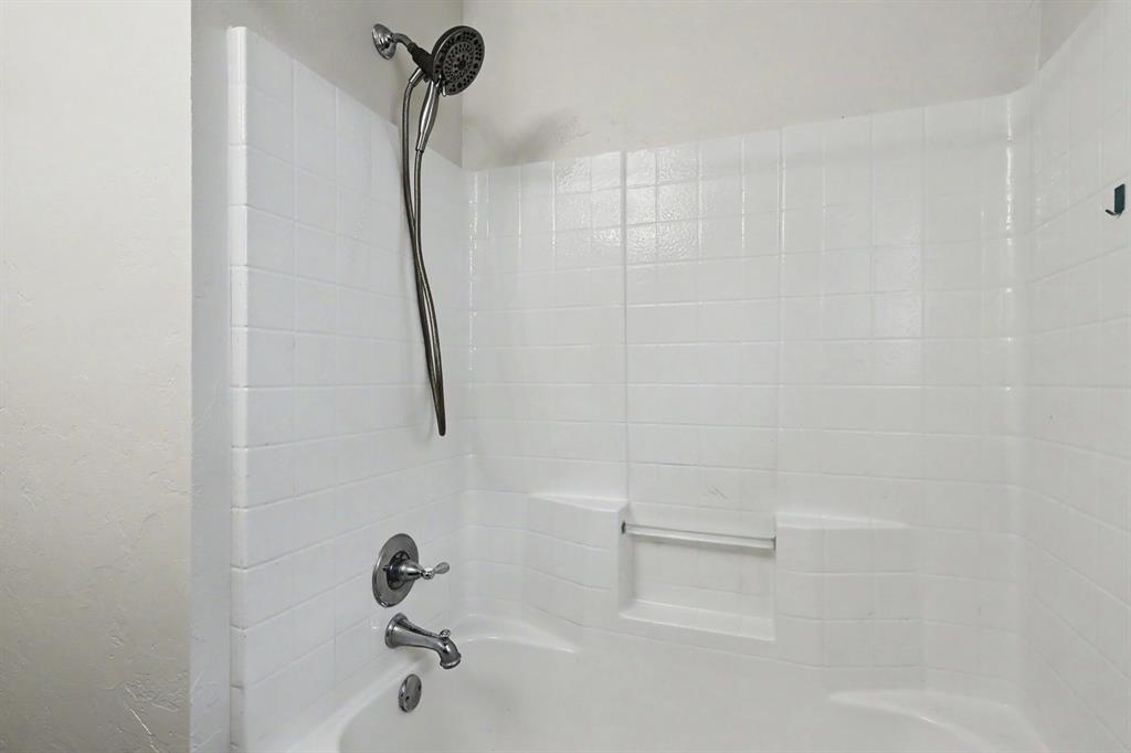 11632 Sw 11th Street Property Photo 24