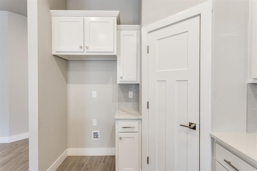 11016 Treemont Lane Property Photo 12