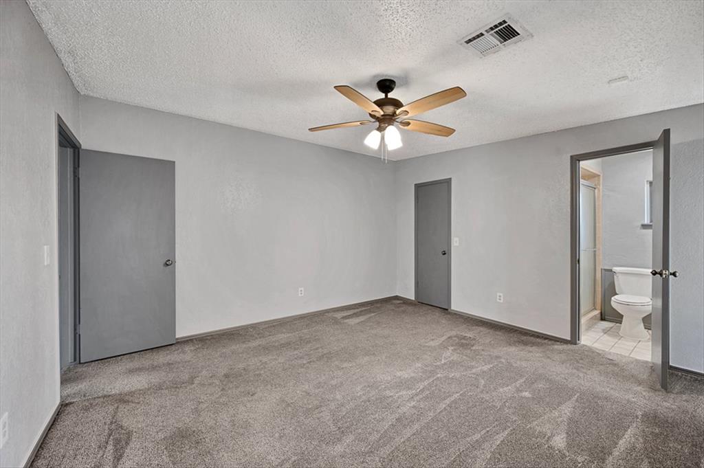 813 Wandering Way Property Photo 30
