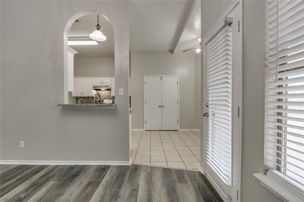 2101 Cedar Meadow Lane Property Photo 11