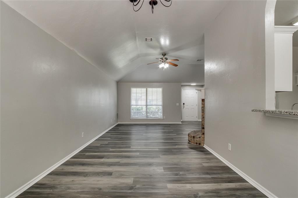 2101 Cedar Meadow Lane Property Photo 13