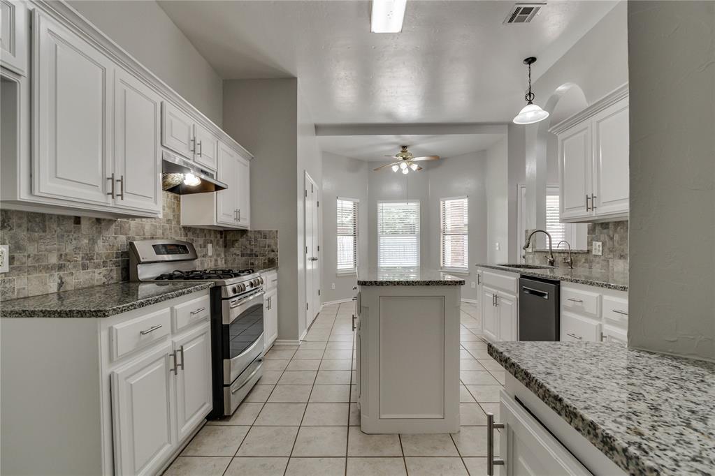 2101 Cedar Meadow Lane Property Photo 14