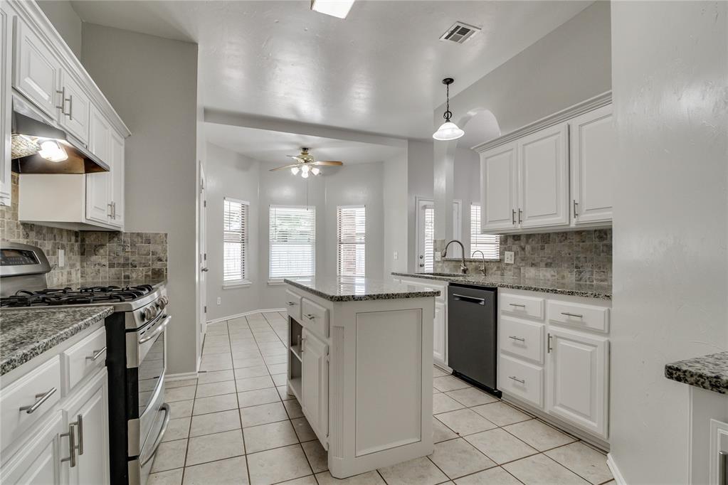 2101 Cedar Meadow Lane Property Photo 15