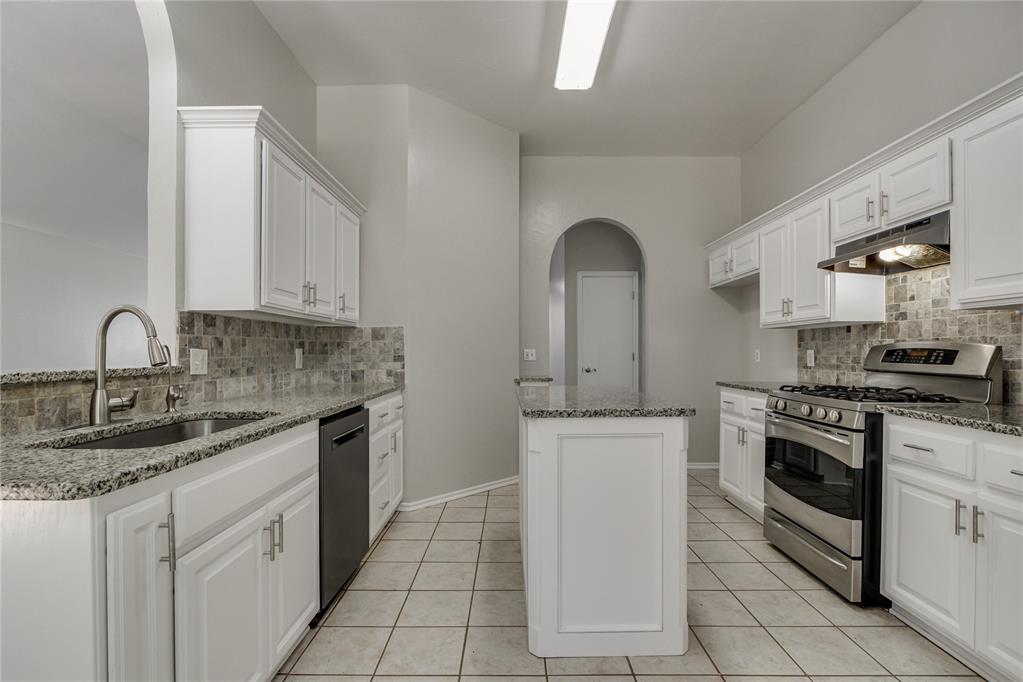 2101 Cedar Meadow Lane Property Photo 18