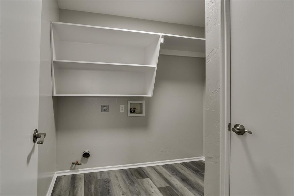 2101 Cedar Meadow Lane Property Photo 27