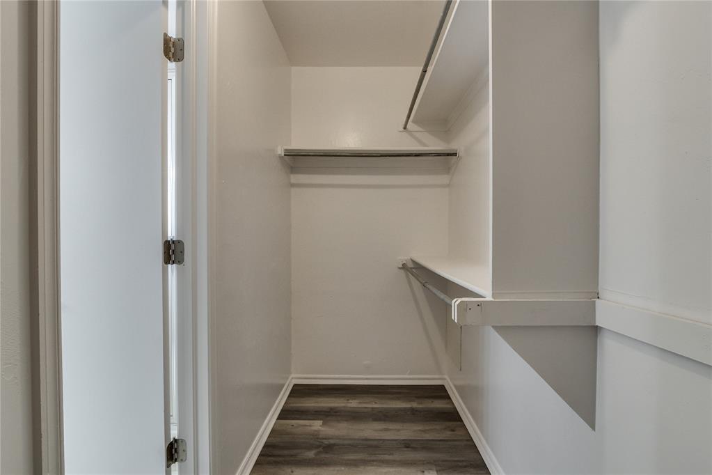 2101 Cedar Meadow Lane Property Photo 35