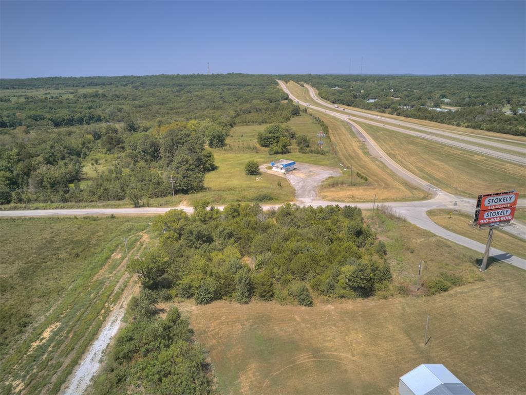 0000 Bryant At Leonard Property Photo 6