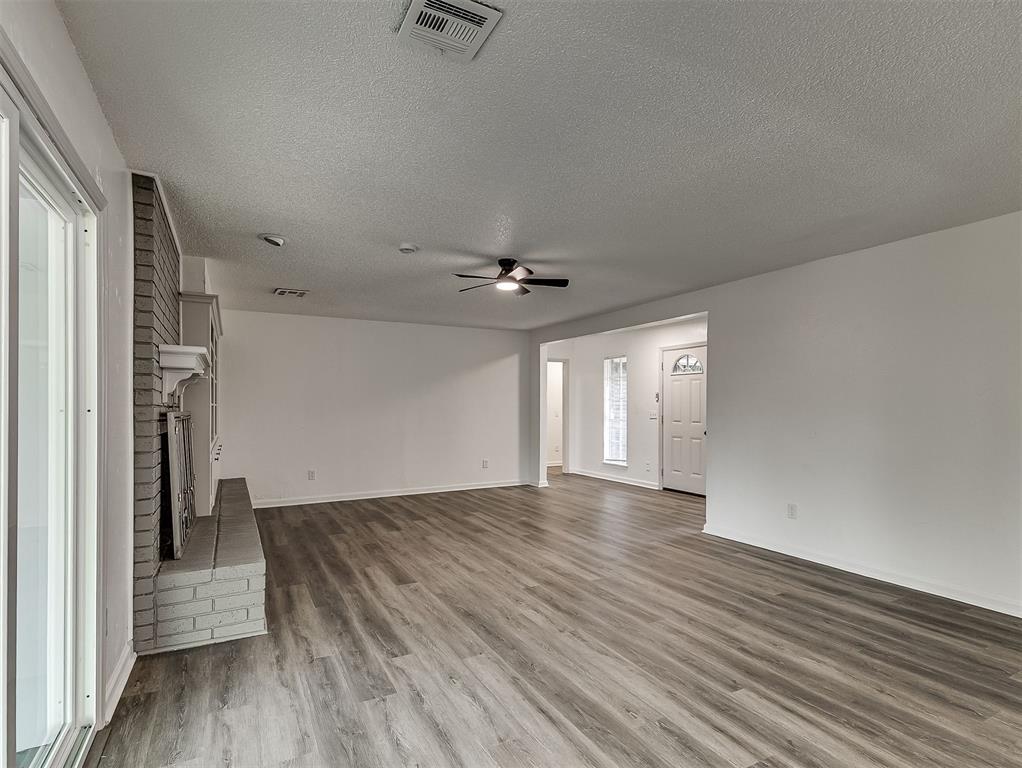 509 Sw 25th Place Property Photo 3
