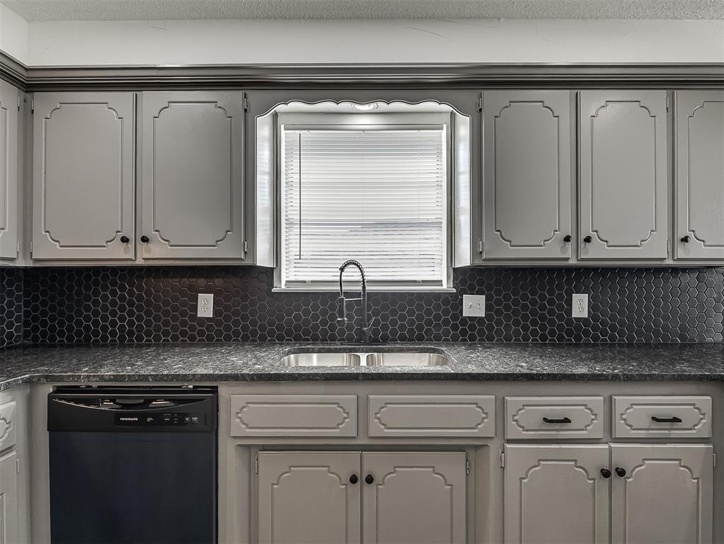509 Sw 25th Place Property Photo 10