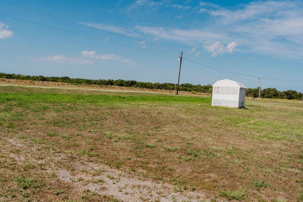 12497 N 1780 Road Property Photo 6