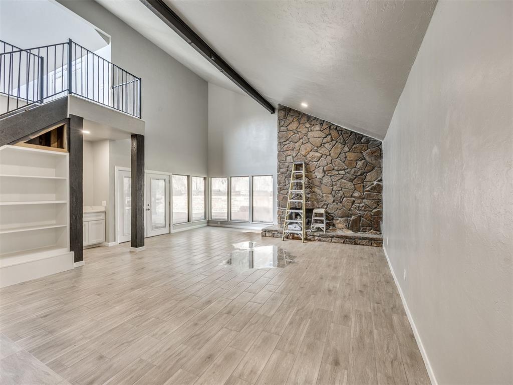 11609 Twisted Oak Road Property Photo 10