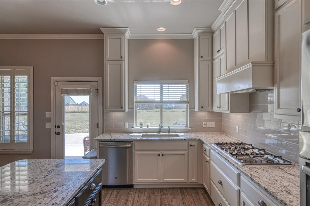 31814 Landrun Avenue Property Photo 15