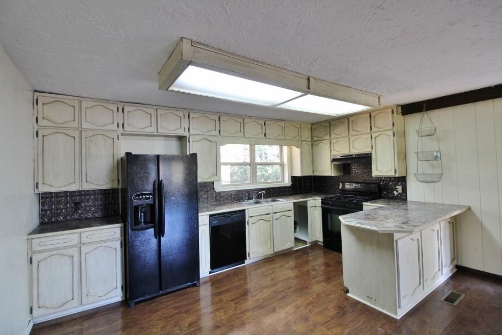 8180 E 1225 Property Photo 21