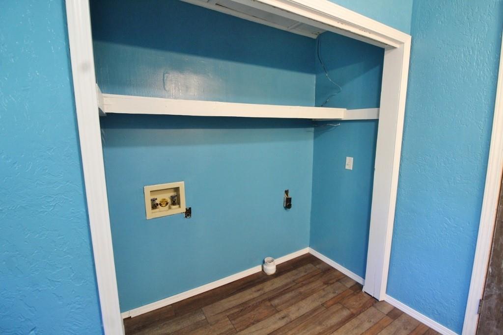 8180 E 1225 Property Photo 29