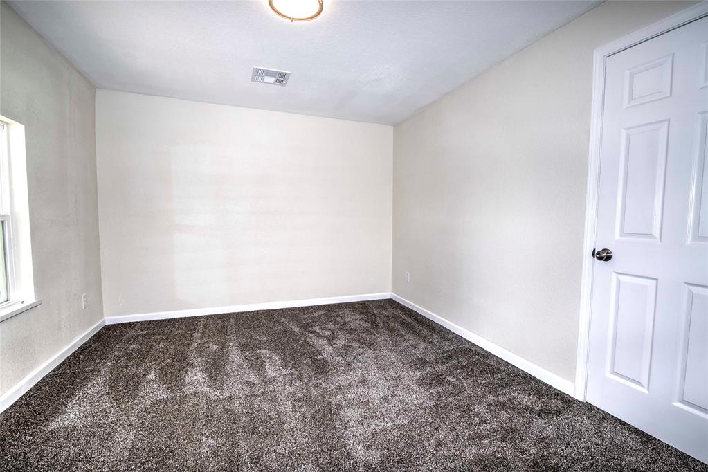 408 N 5th Avenue Property Photo 9