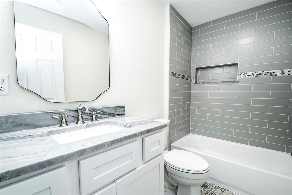 408 N 5th Avenue Property Photo 15