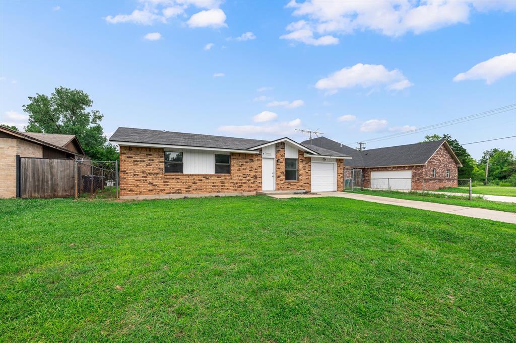 10906 Penrith Lane Property Photo 2