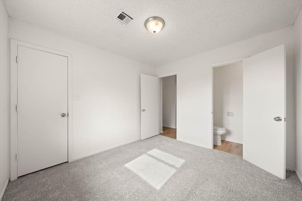 10906 Penrith Lane Property Photo 10