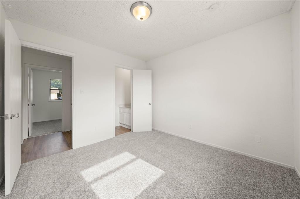 10906 Penrith Lane Property Photo 11