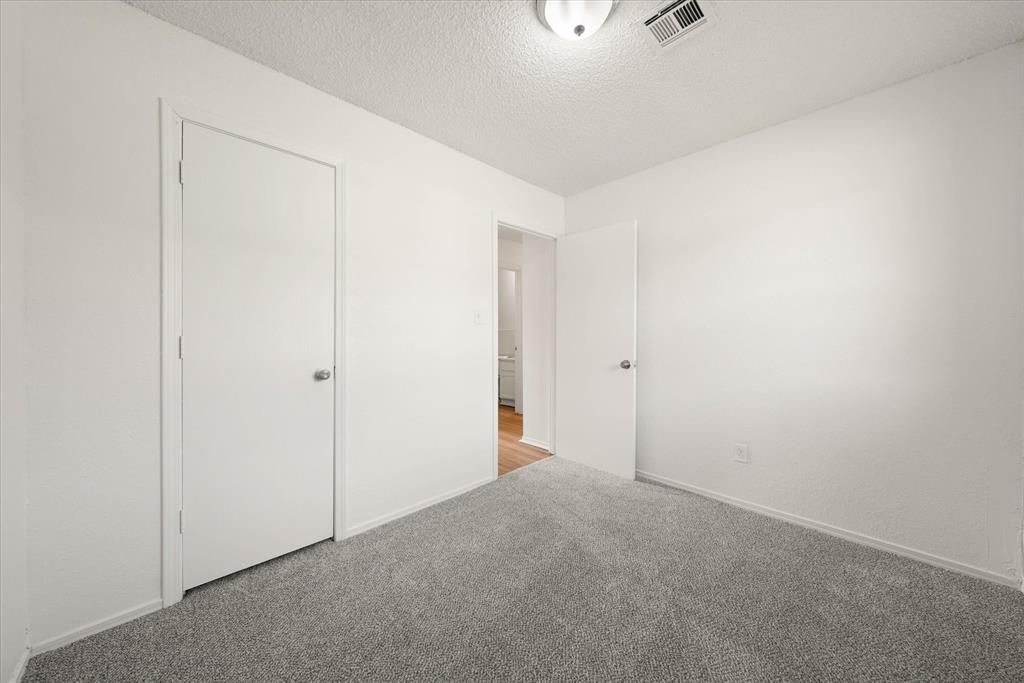 10906 Penrith Lane Property Photo 15