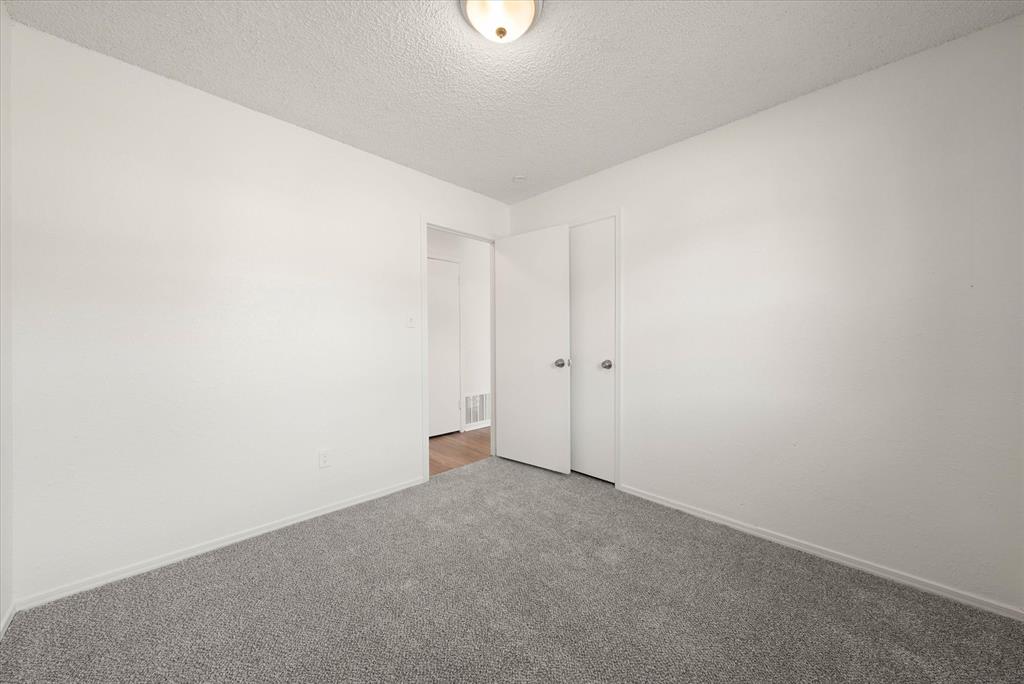 10906 Penrith Lane Property Photo 17