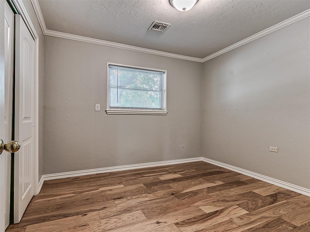 9917 Village Drive Property Photo 21