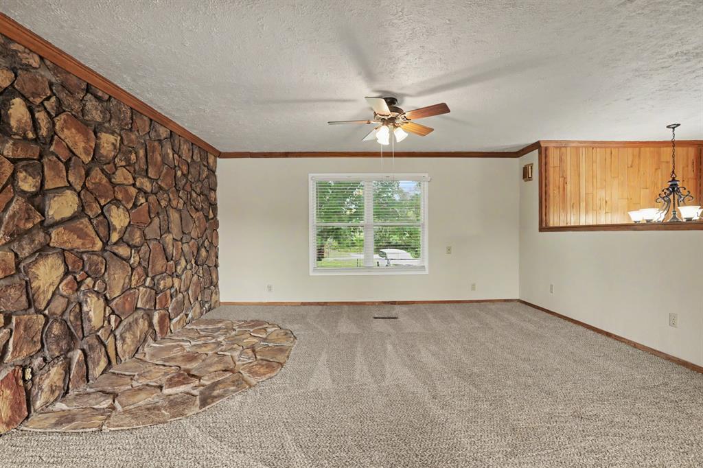 11801 S Pennsylvania Avenue Property Photo 5