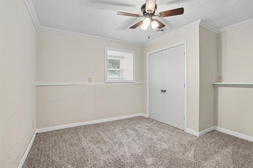 11801 S Pennsylvania Avenue Property Photo 25