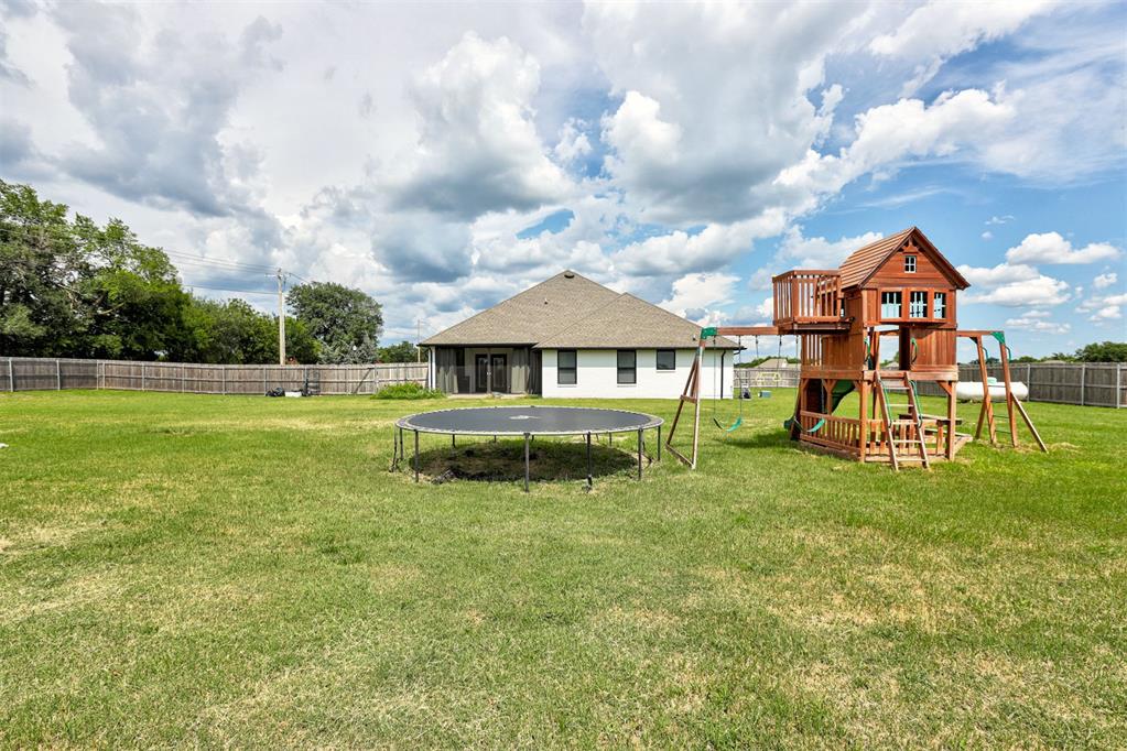 8430 Hidden Creek Drive Property Photo 46