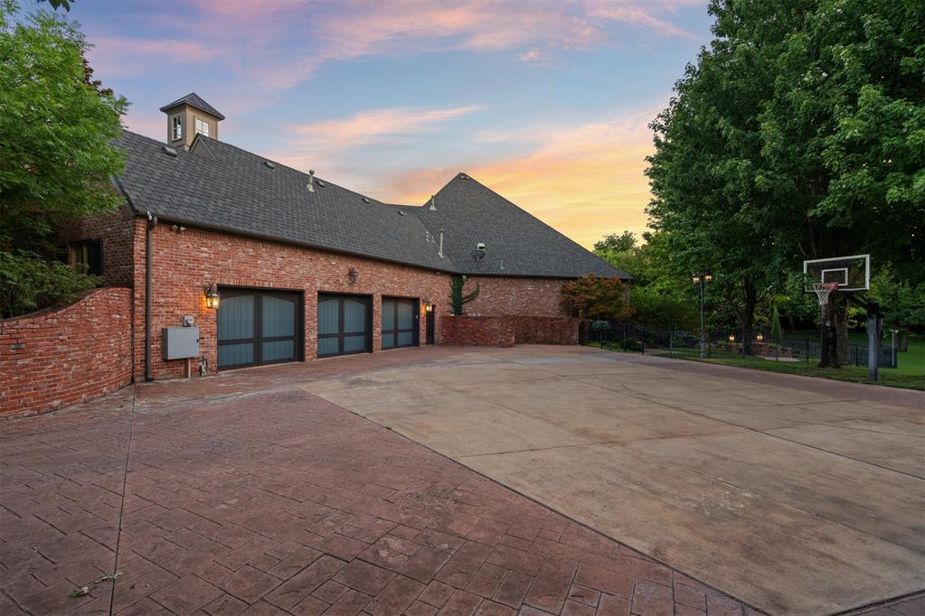 1807 Summerhaven Way Property Photo 8