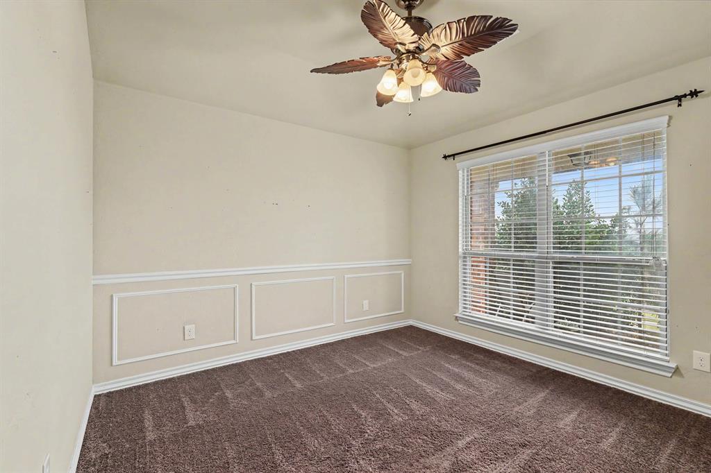 9505 Timberwind Lane Property Photo 3