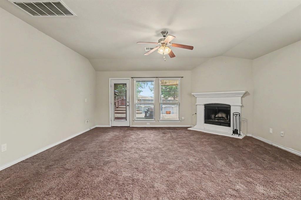 9505 Timberwind Lane Property Photo 6