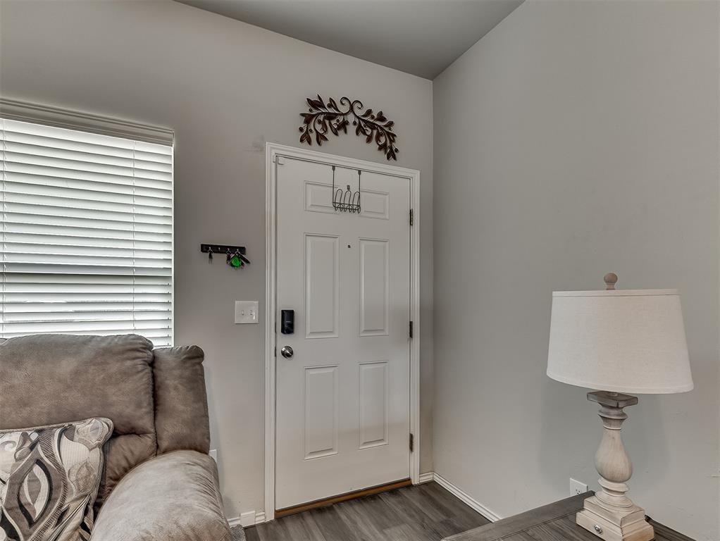 10494 Cadens Trail Property Photo 7