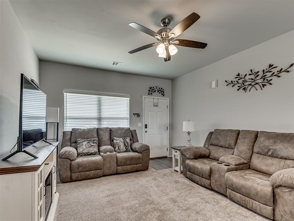 10494 Cadens Trail Property Photo 8
