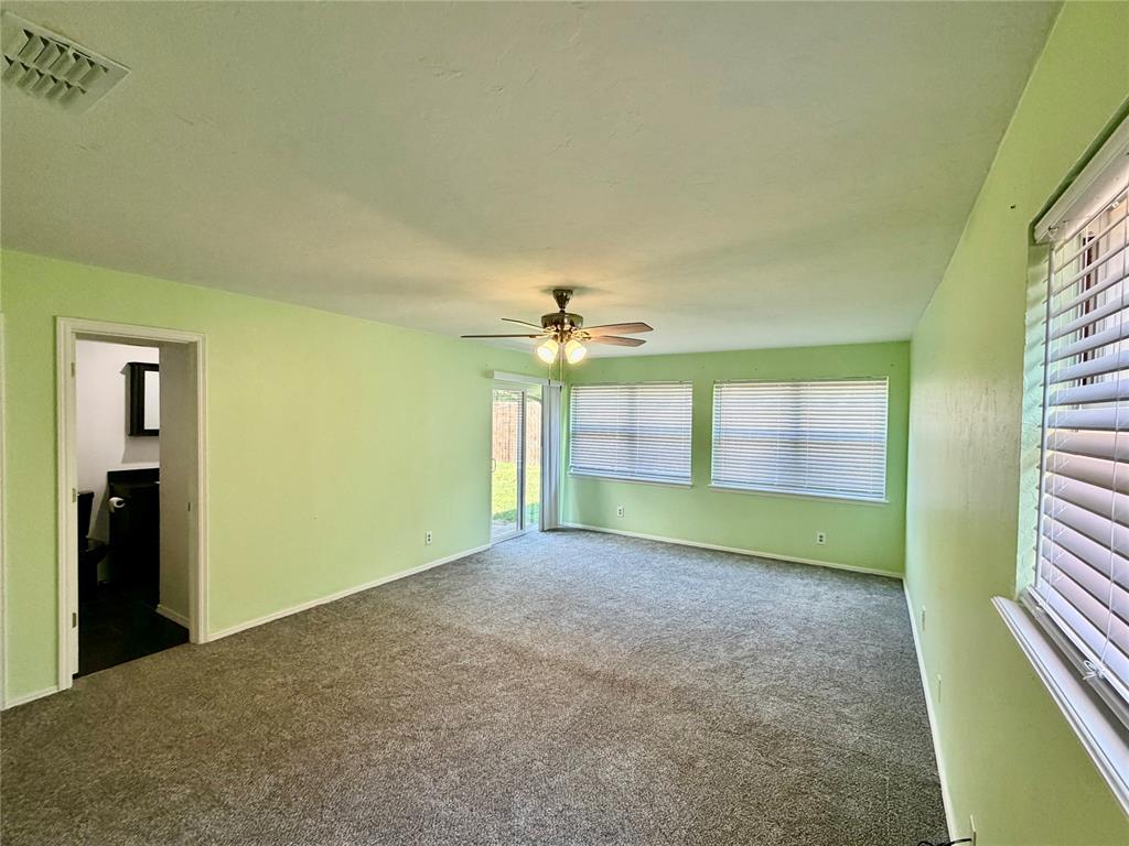 11200 Greystone Avenue Property Photo 14
