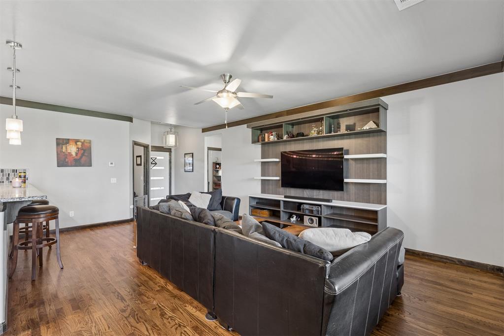 6116 Beverly Hills Drive Property Photo 11