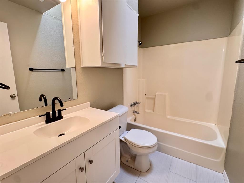 417 Ne 115th Street Property Photo 13