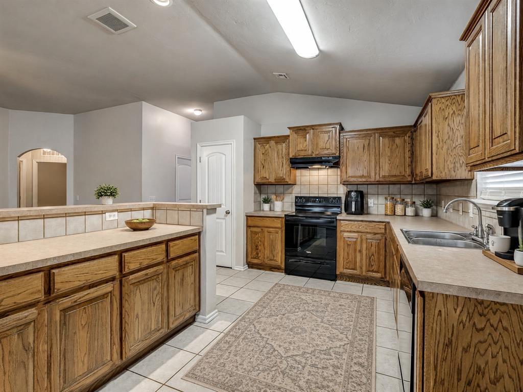 2409 Wheatland Drive Property Photo 19